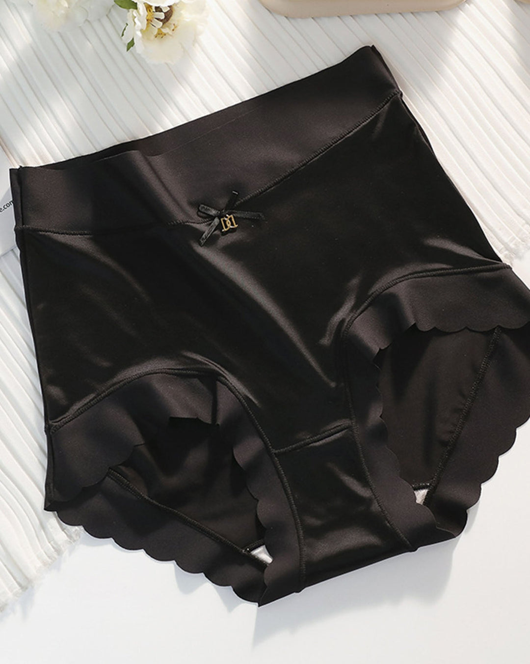 Valerisseia – High-Waist Silkworm Silk Panties