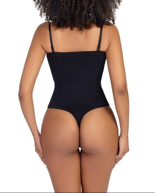 Serenyllisca – Strapless Seamless Thong Bodysuit