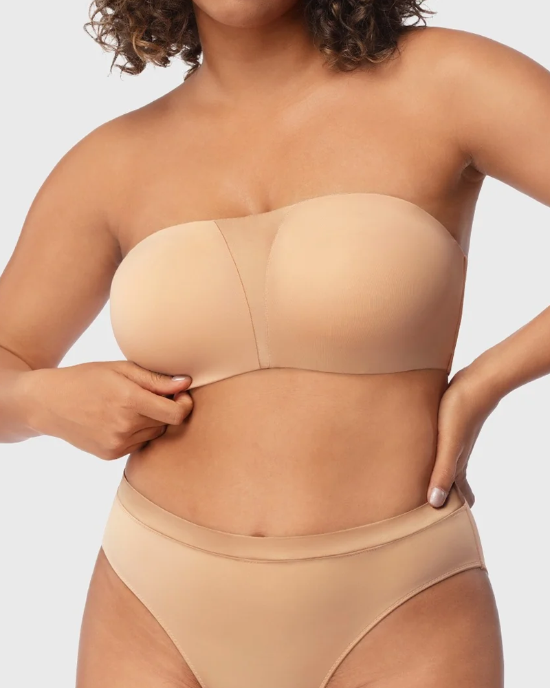 Floranyssa – Seamless Strapless Bandeau Bra