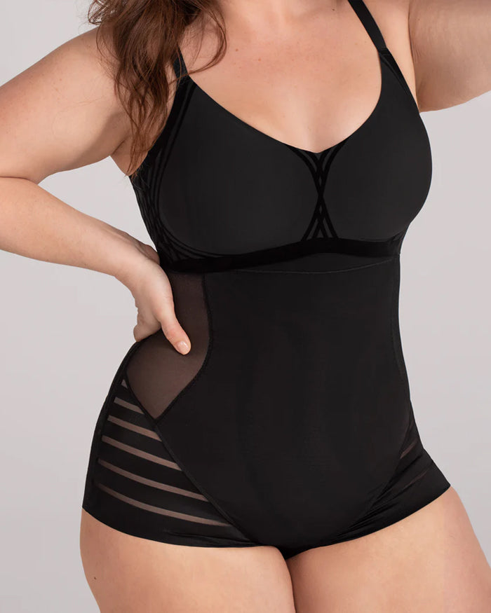 Lysavienne – High-Waist Mesh Shaping Panties