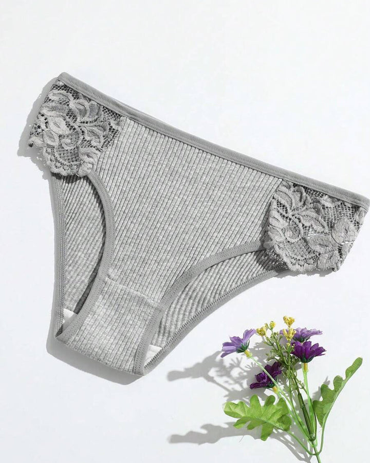 Valerissara – Low-Waist Lace Briefs