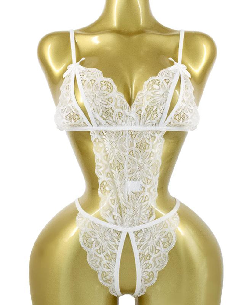 Ophyrella – Sheer Floral Lace Backless Pajamas