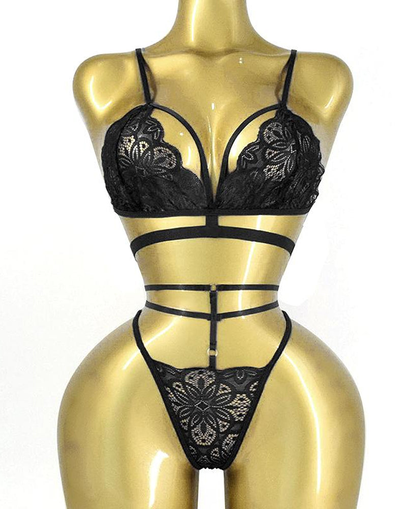 Elowira – Floral Lace Bra & Thong Set