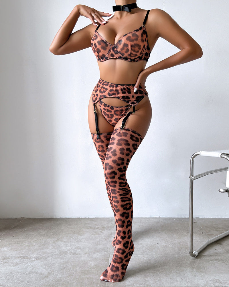 Ferelith – Leopard Push-Up 6-Piece Set