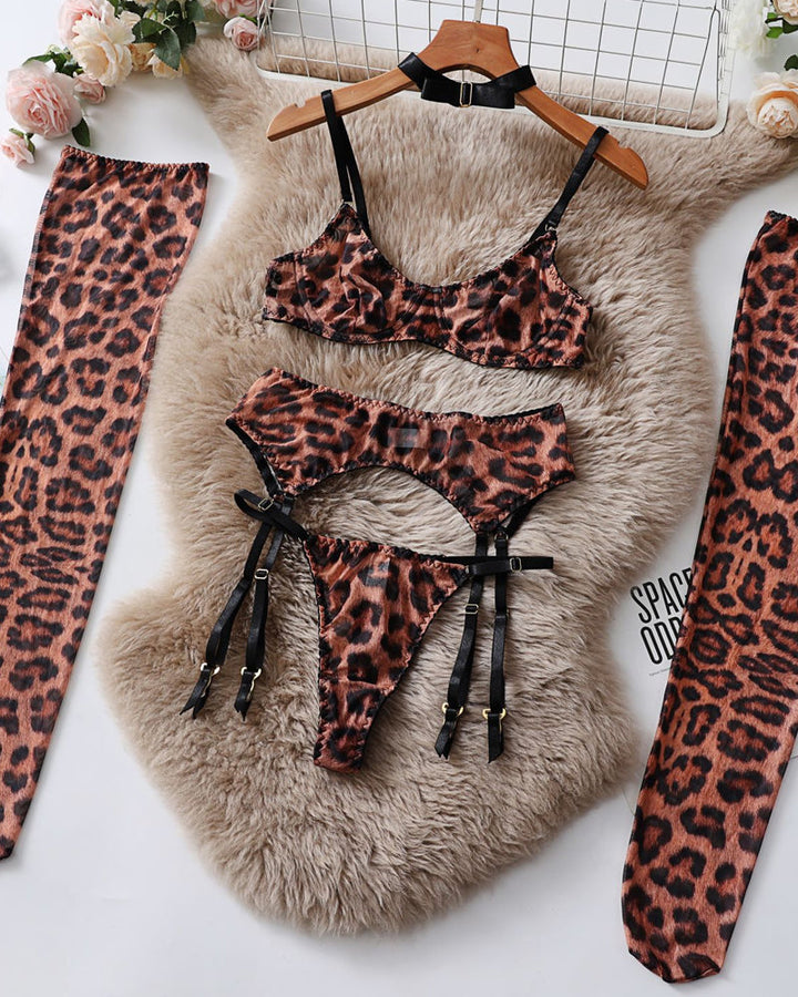 Ferelith – Leopard Push-Up 6-Piece Set
