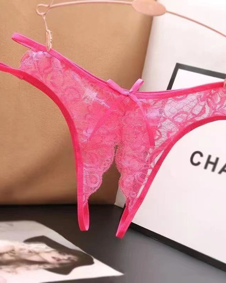 Cyralithia – Lace Open Crotch Low-Rise Thong