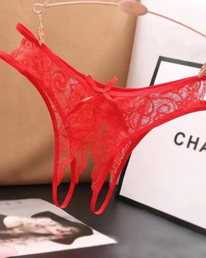 Cyralithia – Lace Open Crotch Low-Rise Thong