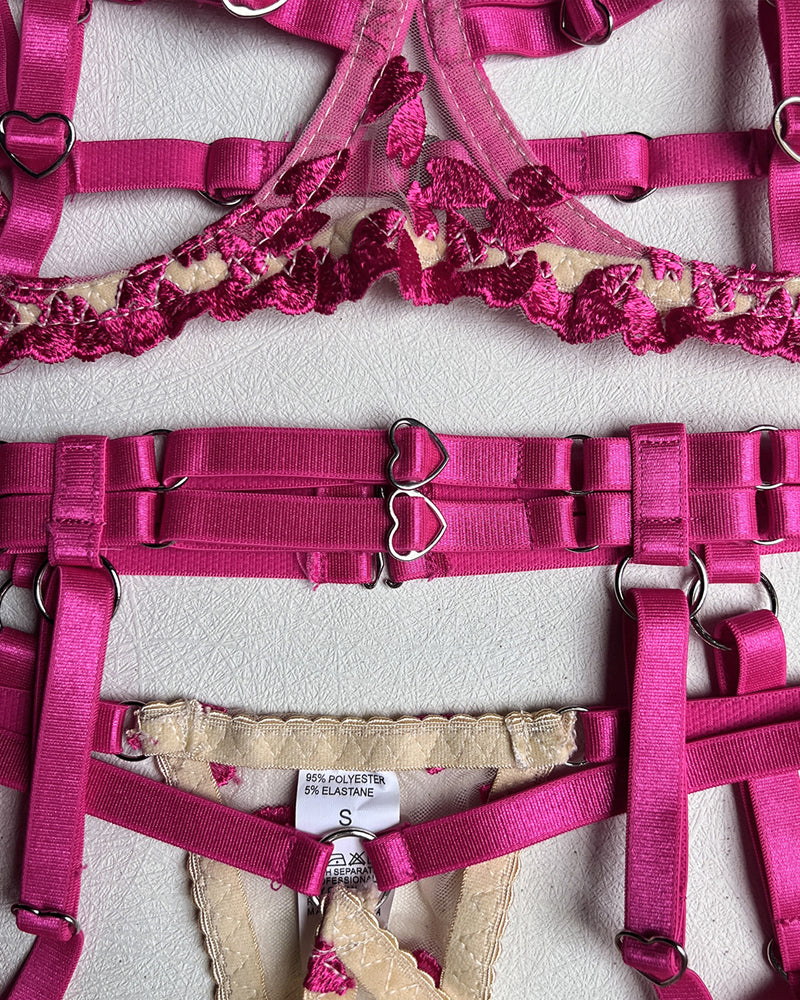 Rosalind – Two-Tone Lace Heart Set