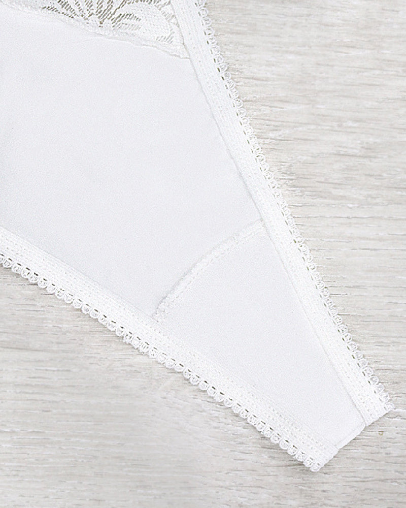 Aurynna – Lace Flower Thong