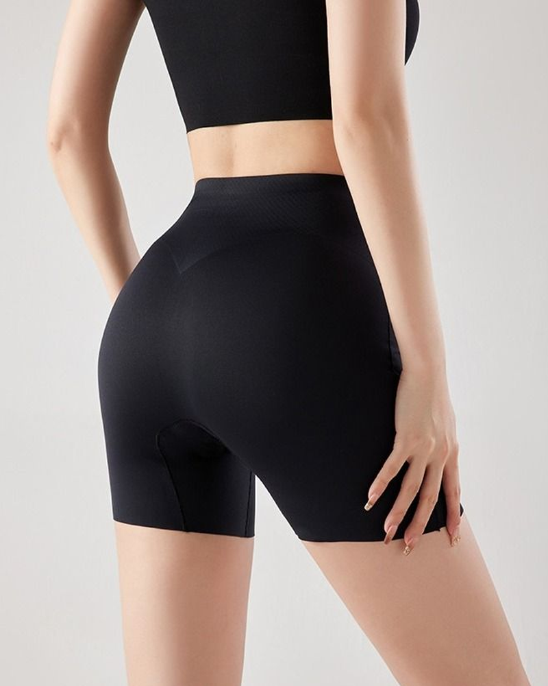 Elandrya – Seamless Shapewear Shorts with Silk Lining