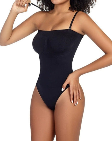 Serenyllisca – Strapless Seamless Thong Bodysuit