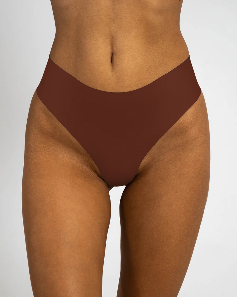 Corvalissey – Invisible Camel Toe Thong