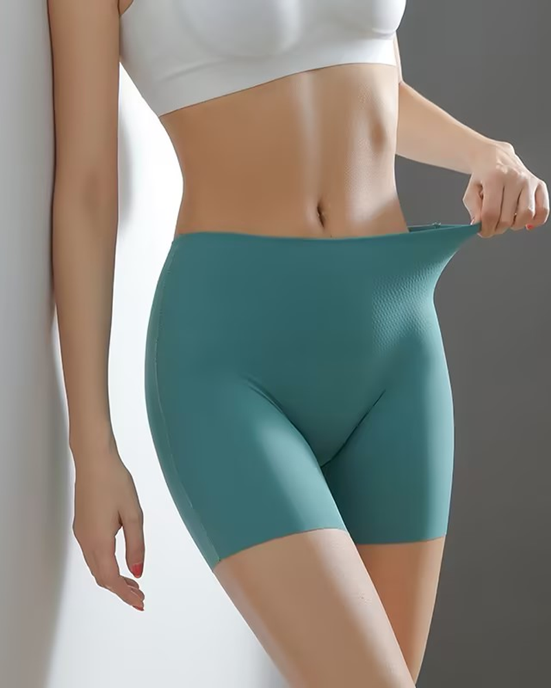 Elandrya – Seamless Shapewear Shorts with Silk Lining