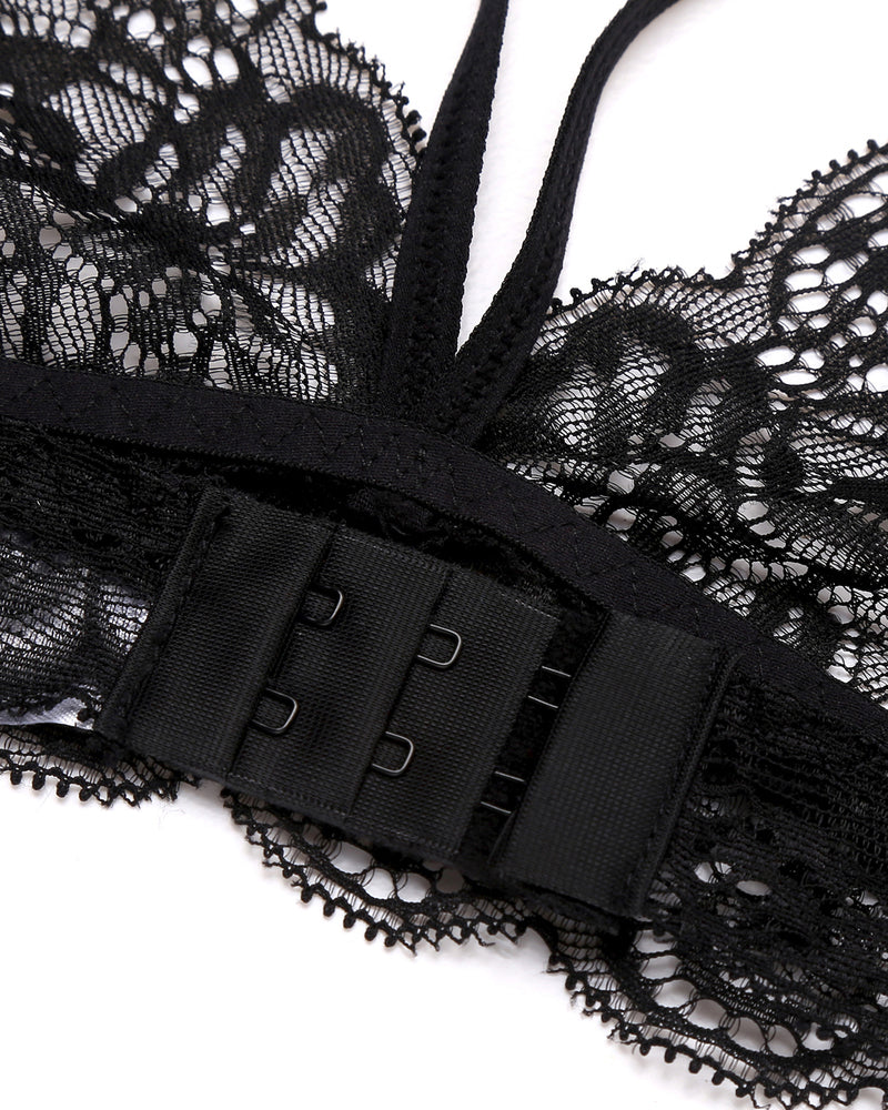 Sylvette – Lace Bralette Skirt Set