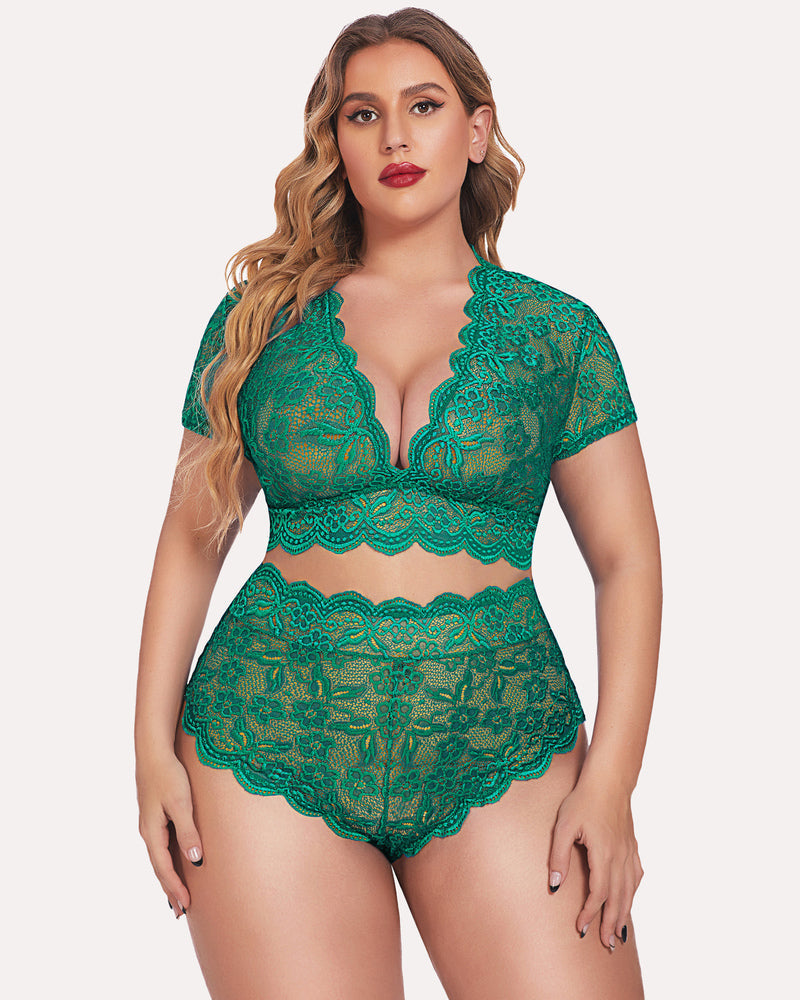 Romina – Plus Size Lace Trim Set