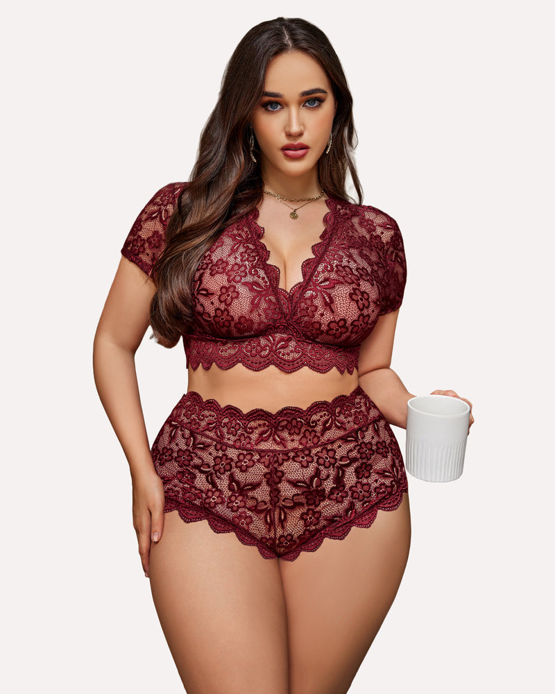 Romina – Plus Size Lace Trim Set