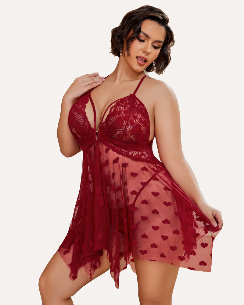 Elvara – Plus Size Lace Slit Nightdress
