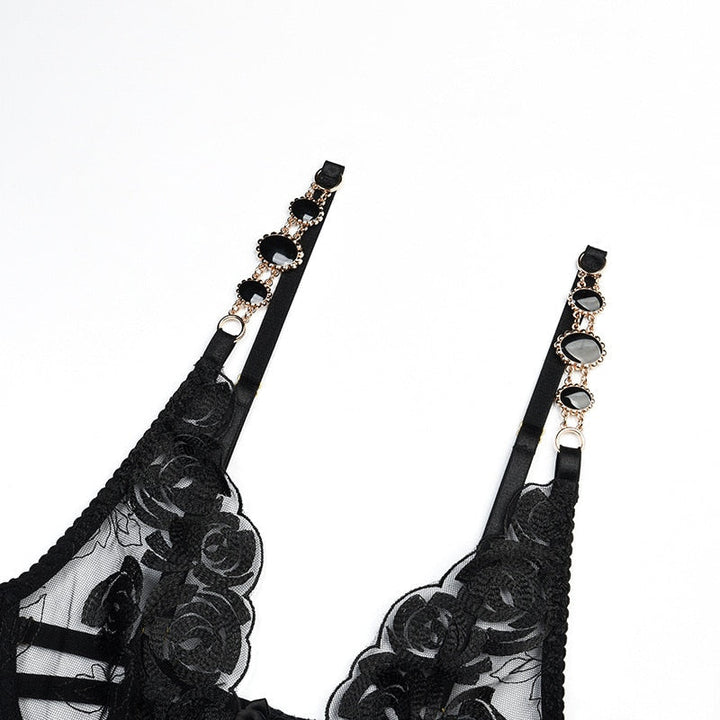 Helena – Black Lace Lingerie Set