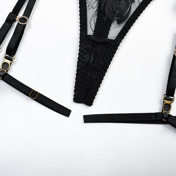 Helena – Black Lace Lingerie Set