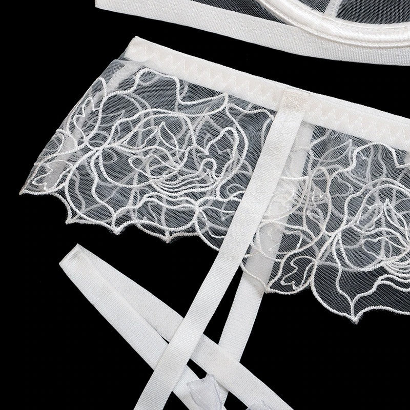 Liliana – White Flower Bridal Lingerie Set