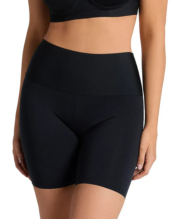 Calyssia – Seamless High-Waist Shaping Shorts