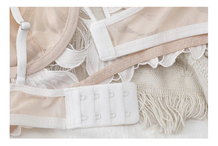 Evangeline – White Lace Embroidered Set