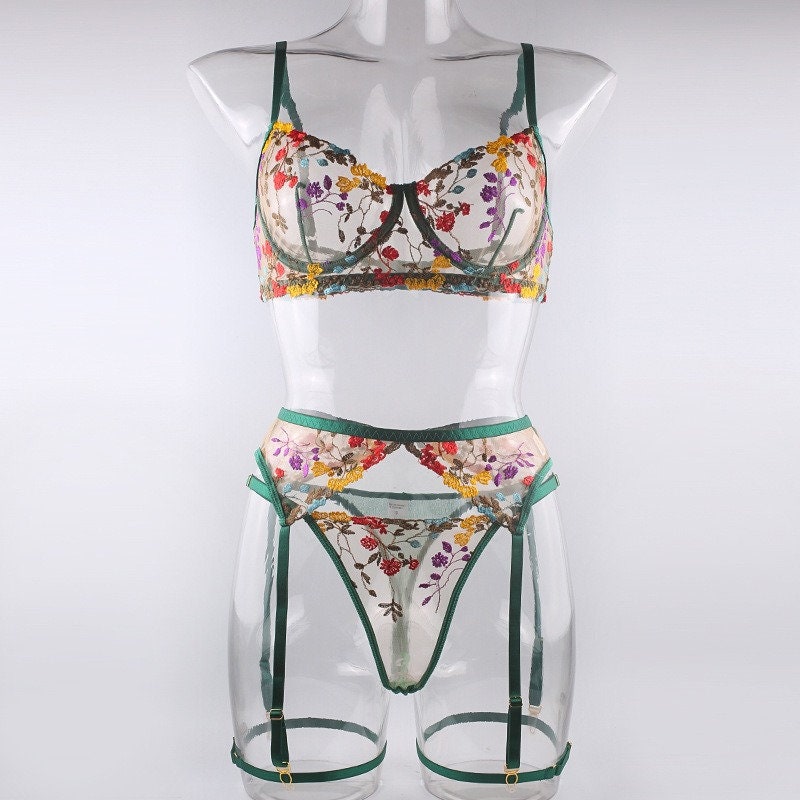 Elodie – Boho Embroidered Lingerie Set