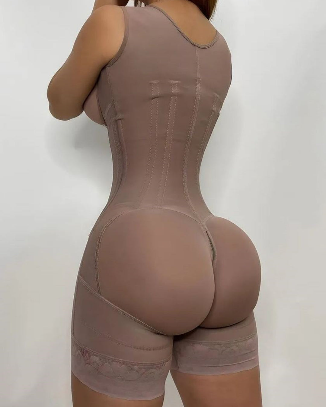 Isyvarra – Tummy Tightening Compression Shapewear