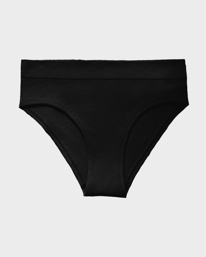 Cyralissei – Seamless Knitted Low-Rise Brief Panty
