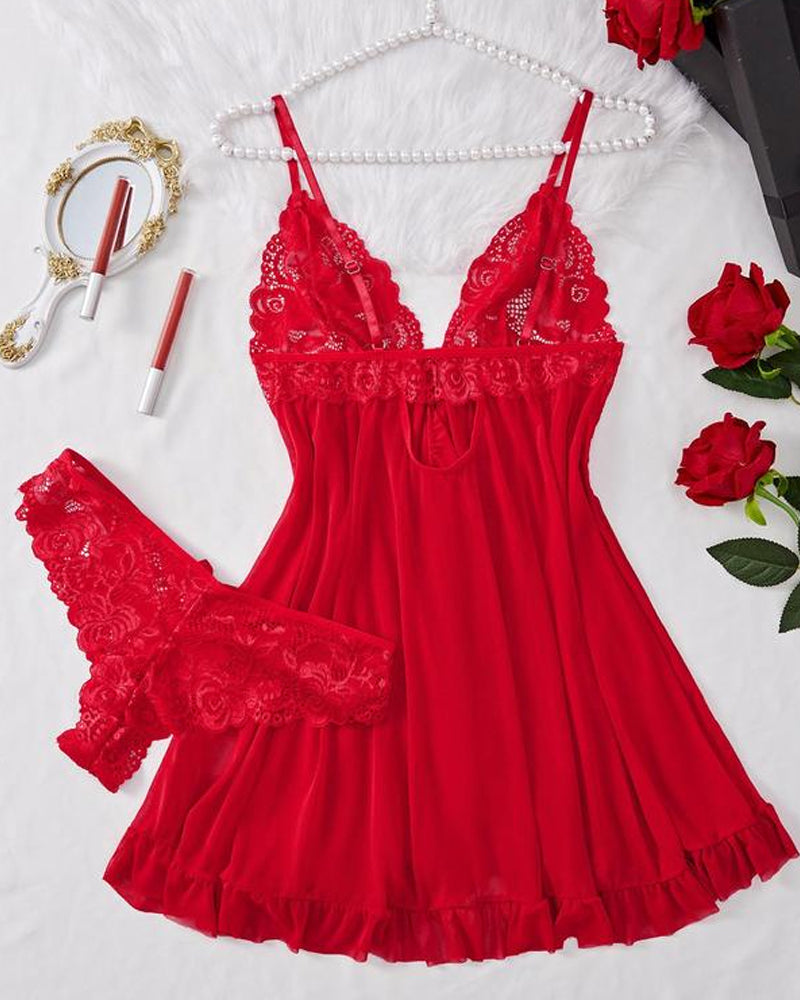 Sylvaira – Lace Ruffle Suspender Nightdress Set